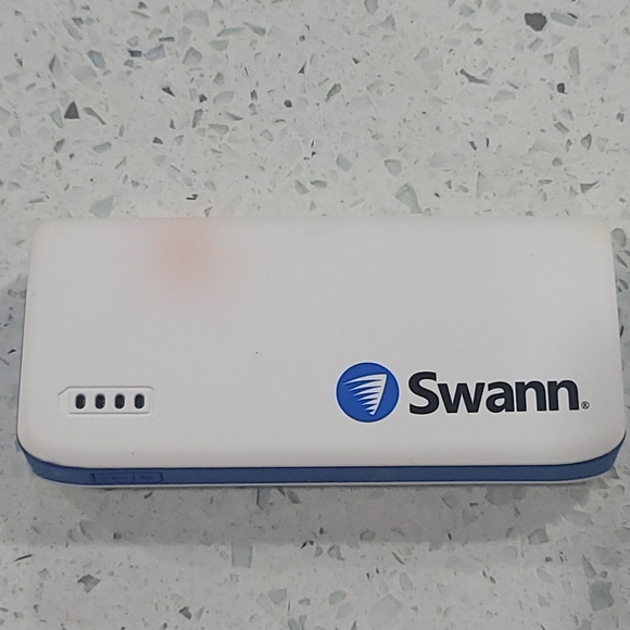 Portable Charger - Picture 1 of 5